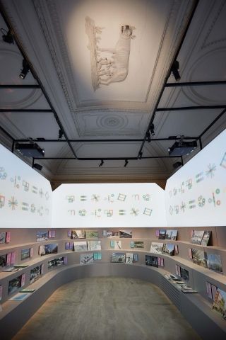 La mostra “Roma l’Eternità nel Futuro”: un Circo Massimo – al minimo – dentro i Musei Capitolini