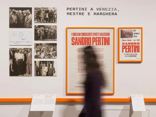 Progetto allestitivo, multimediale e grafico per la mostra Pertini. L’arte della democrazia. al Museo M9 - Museo del ’900