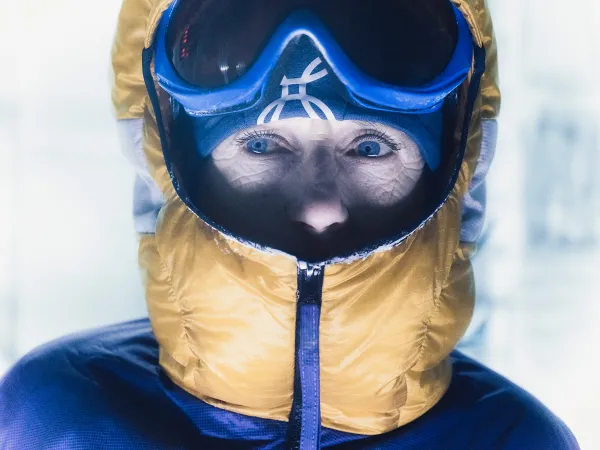 Vertigo™. Go Vertical. Campagna internazionale per Montura.