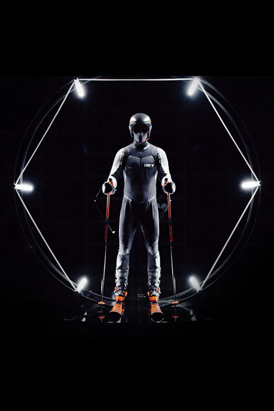 Concept 001: l&rsquo;innovativa tuta del futuro e tutto il know how di Dainese.
